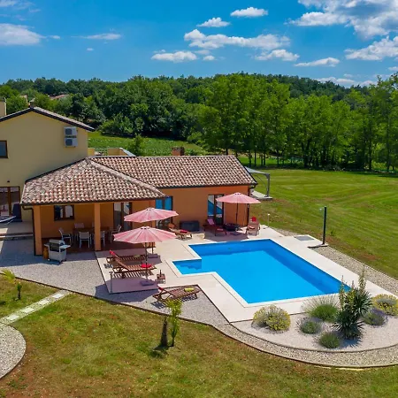 Frankovici By Interhome Vikendica *