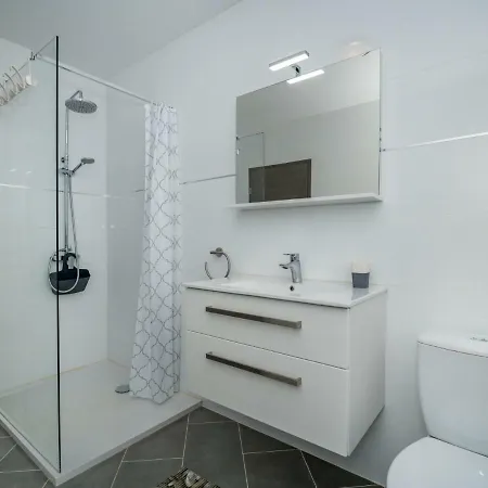 Frankovici By Interhome Vikendica *